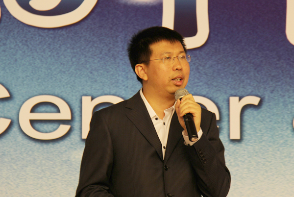 �����|�����������Ƅӻ�(li��n)�W(w��ng)�r���ĺ������İl(f��)չ