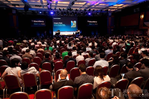 �ڶ��ú�ݮ�����_�l(f��)�ߴ��(hu��)�F(xi��n)��